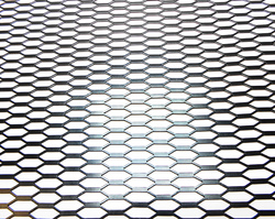 Защитная сетка на решетку радиатора Honey черная 120х40см фото